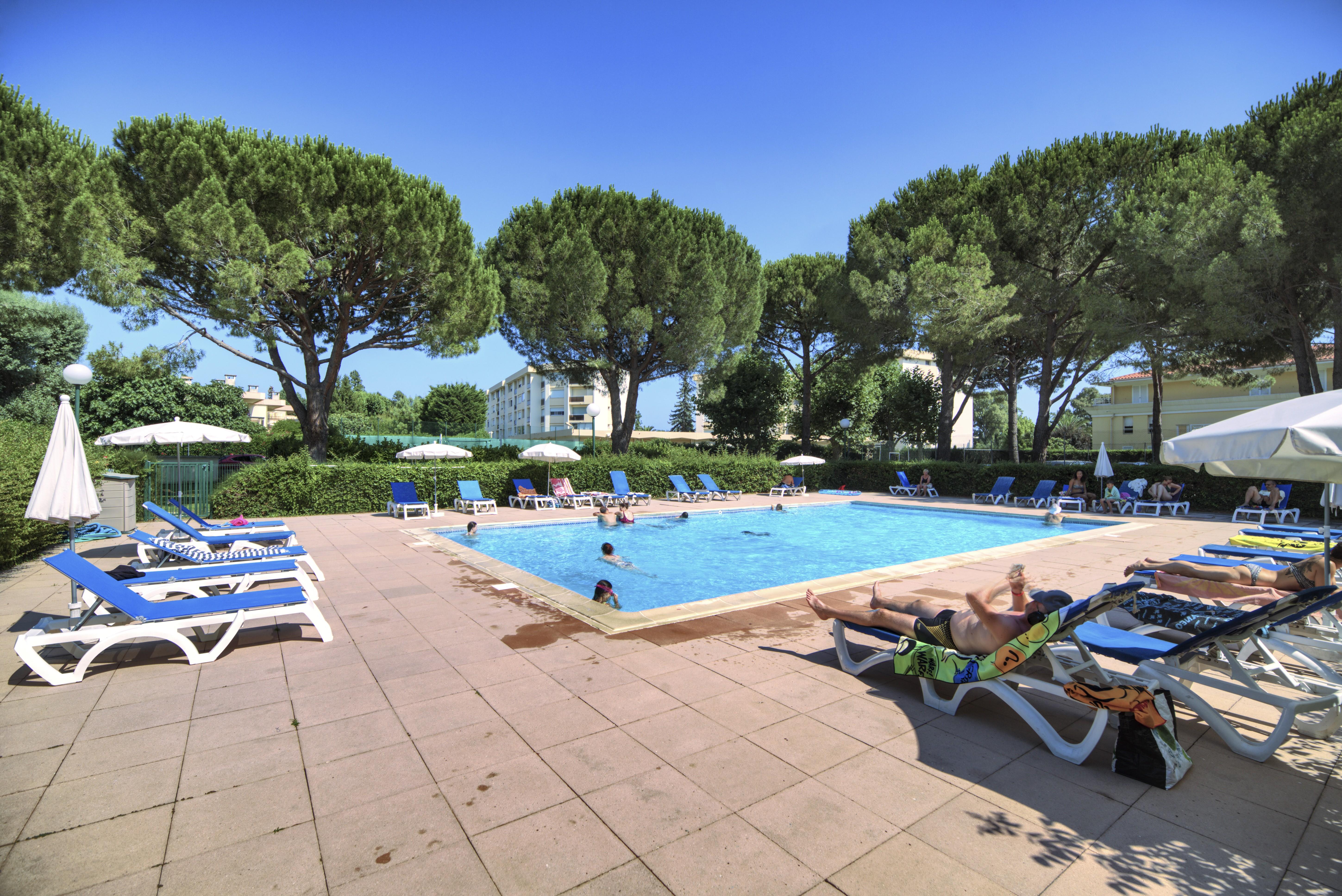 Residence Pierre & Vacances Les Jardins Ombrages Mandelieu Eksteriør billede