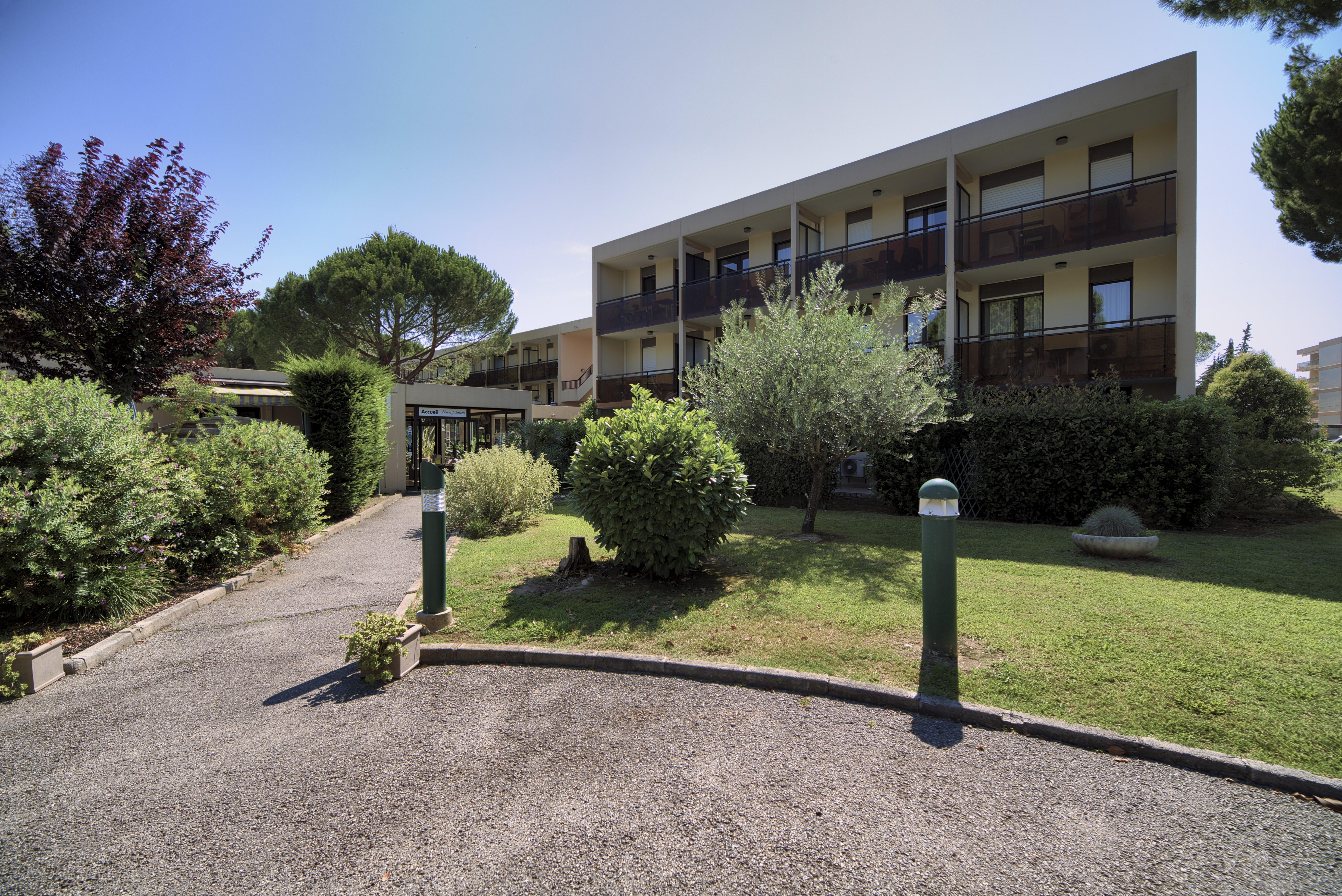 Residence Pierre & Vacances Les Jardins Ombrages Mandelieu Eksteriør billede